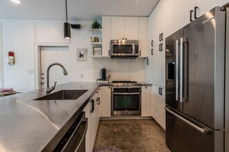 371 Everest Ave in San Antonio, TX - Building Photo - Building Photo