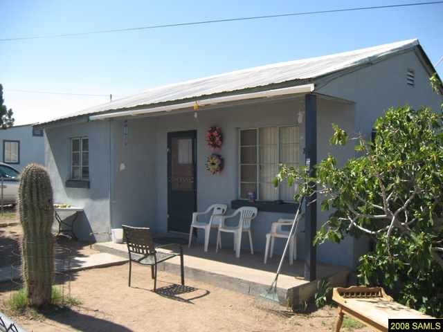 19 W Fremont St in Tombstone, AZ - Building Photo