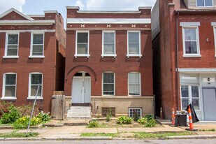 3254 Ohio Ave, Unit 3254 2nd Floor