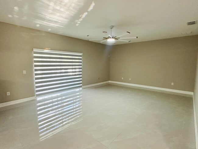 20513 Carolina Cherry Ct in Tampa, FL - Building Photo - Building Photo