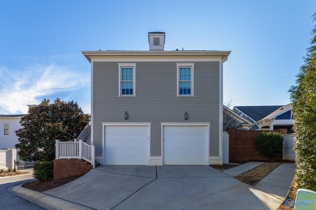 32 Hillcrest Ave NW in Huntsville, AL - Building Photo - Building Photo