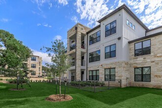 TruNorth at Bulverde in San Antonio, TX - Foto de edificio - Building Photo