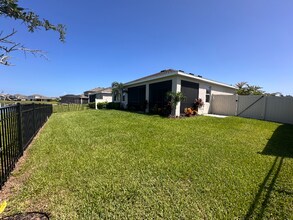 3934 Lively Coral Pl in Bradenton, FL - Building Photo - Building Photo