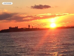 250 S End Ave in New York, NY - Building Photo - Building Photo