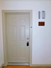 1512 N Elm St in Denton, TX - Building Photo - Building Photo