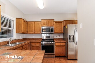 3612 River Lake Ct in Greensboro, NC - Building Photo - Building Photo