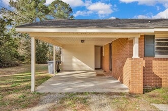 409 College Dr in Raeford, NC - Building Photo - Building Photo