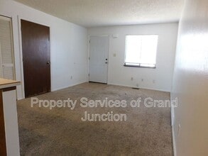 1102 E Carolina Ave in Fruita, CO - Building Photo - Building Photo