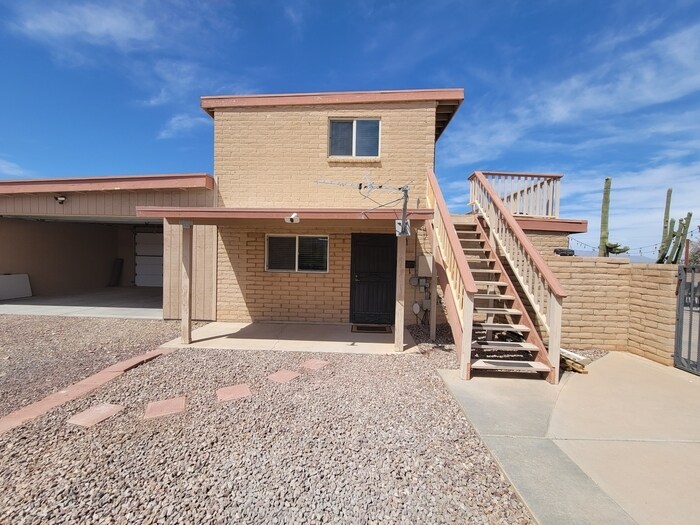 3810 W Ironwood Hill Dr in Tucson, AZ - Building Photo