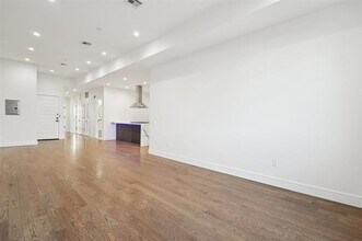 435 Central Ave in Jersey City, NJ - Foto de edificio - Building Photo