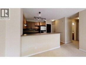 4783 Dawson St in Burnaby, BC - Building Photo - Building Photo