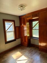 6618 Bliss Ave-Unit -Unit #1 - keep vacant to close sale in Cleveland, OH - Building Photo - Building Photo
