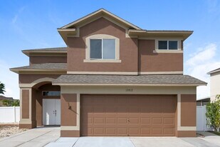 12812 Longcrest Dr in Riverview, FL - Building Photo