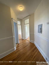 1330 Commonwealth Ave, Unit 31 in Boston, MA - Foto de edificio - Building Photo