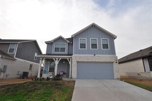 1717 T H Johnson Dr in Taylor, TX - Building Photo