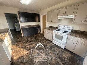 1209 Gardner St in Gadsden, AL - Building Photo - Building Photo