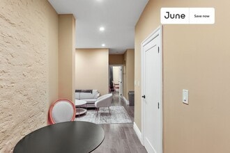 23 E 109th St in New York, NY - Building Photo - Building Photo