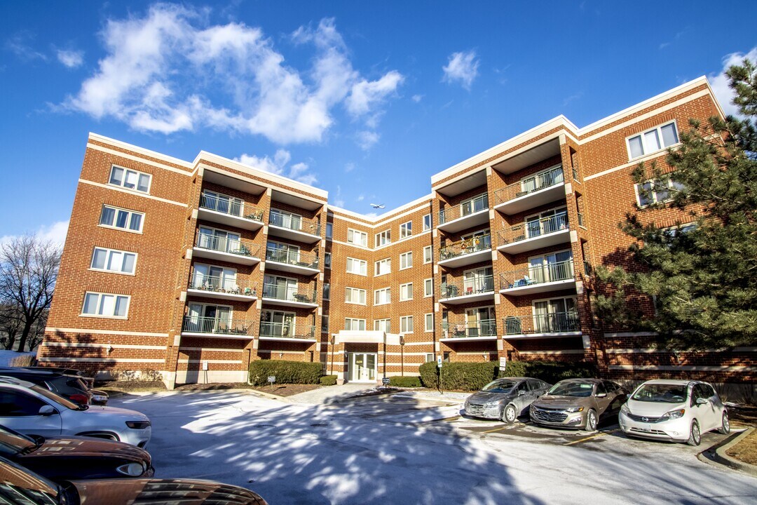 6430 W Berteau Ave in Chicago, IL - Building Photo