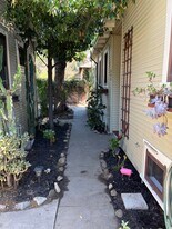 135 E Ave 42, Unit 135 in Los Angeles, CA - Building Photo