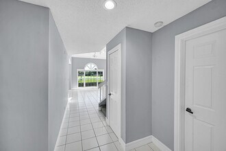 17094 Boca Club Blvd in Boca Raton, FL - Building Photo - Building Photo