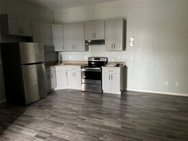 59-61-61 North St in Middletown, NY - Building Photo