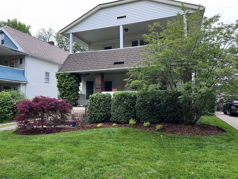 3311 E Fairfax Rd in Cleveland Heights, OH - Building Photo