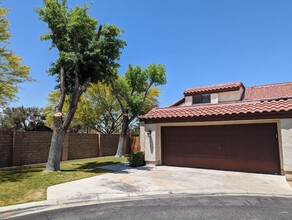 440 Tepatitlan Ct in Ridgecrest, CA - Building Photo - Building Photo