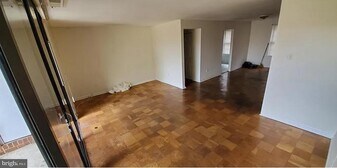 756 Quince Orchard Blvd in Gaithersburg, MD - Building Photo