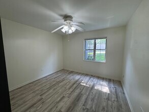 458 N Lake Shore Dr in Palatine, IL - Building Photo - Building Photo