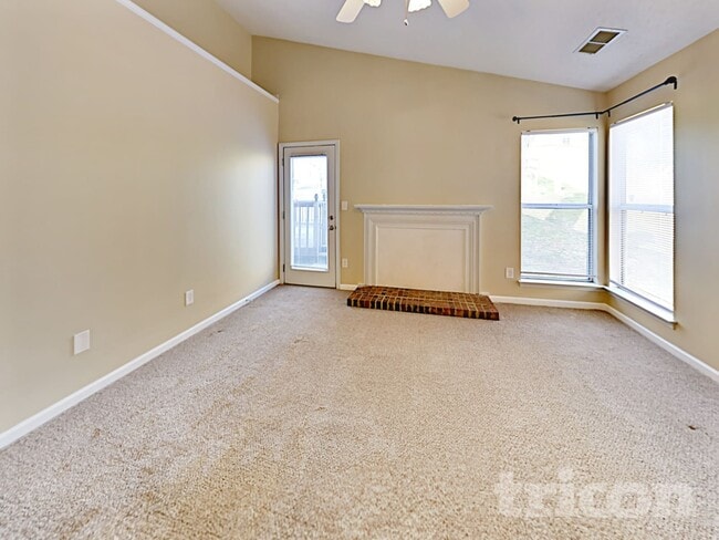 1118 Yorkdale Dr in Charlotte, NC - Building Photo - Building Photo