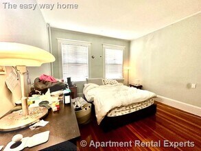 77 College Ave, Unit #1 in Somerville, MA - Building Photo - Building Photo