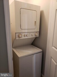 1104 Washington Blvd photo'