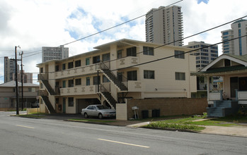 2131 Fern St in Honolulu, HI - Foto de edificio - Building Photo