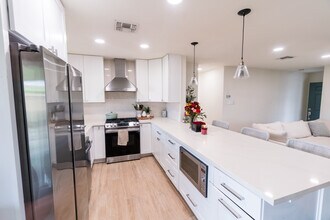 7244 E Coronado Rd in Scottsdale, AZ - Building Photo - Building Photo