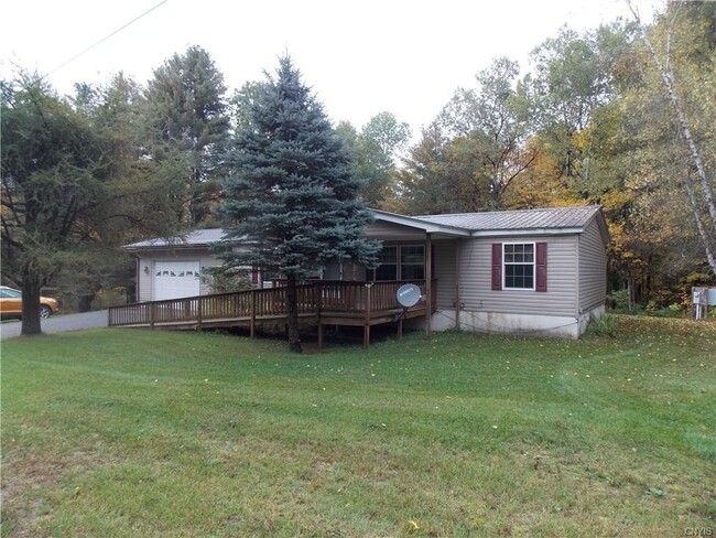 27520 Backus Rd in Natural Bridge, NY - Building Photo - Building Photo