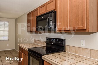 609 Rosemary Dr, Unit 146 in Royse City, TX - Building Photo - Building Photo