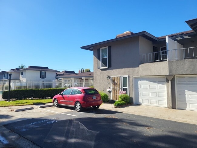 property at 10415 Stratton Ct