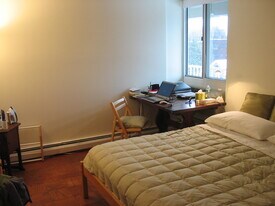 4 Trowbridge Pl, Unit 6A in Cambridge, MA - Building Photo