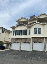 91 Roseland Ave in Caldwell, NJ - Building Photo