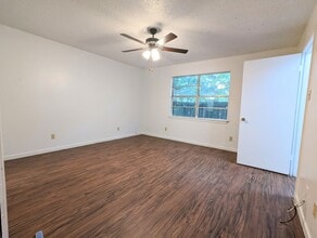 3717-3719 Elizabeth St in Texarkana, TX - Foto de edificio - Building Photo