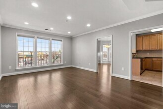 803 Reserve Champion Dr in Rockville, MD - Building Photo - Building Photo