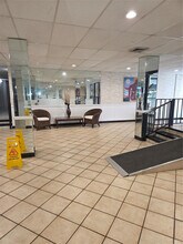 4158 Inverrary Dr in Lauderhill, FL - Building Photo - Building Photo