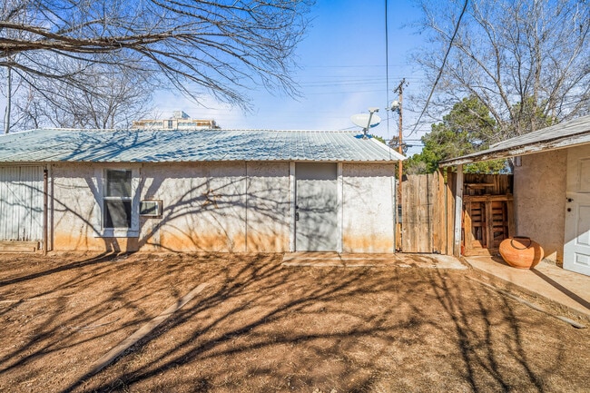 1608 29th St in Lubbock, TX - Building Photo - Building Photo