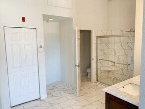 2560 Blake St in Denver, CO - Building Photo - Building Photo