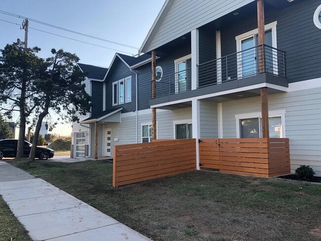 property at 148 NE 15th St