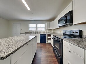 9508 Weston Woods Ln in Charlotte, NC - Building Photo - Building Photo