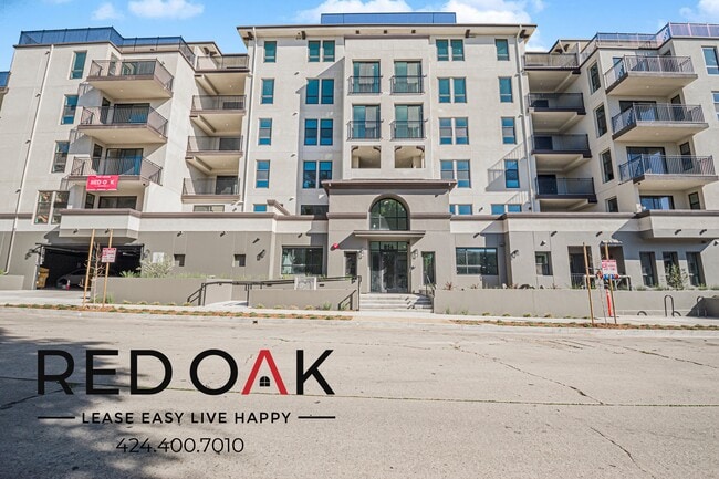 property at 856 S Gramercy Dr