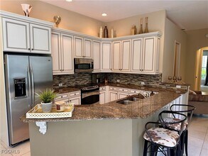 3411 Marbella Ct in Bonita Springs, FL - Building Photo - Building Photo