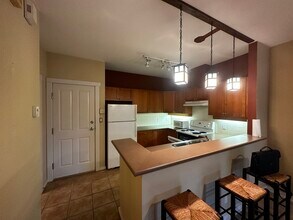 15 Sixth Av in New Westminster, BC - Building Photo - Building Photo