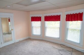 1120 Wyoming Ave in Forty Fort, PA - Foto de edificio - Building Photo